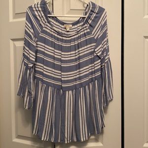 Size large, blue and white strip comfy top
